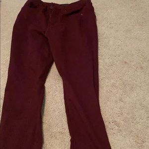 Burgundy/red high waisted jeggings
